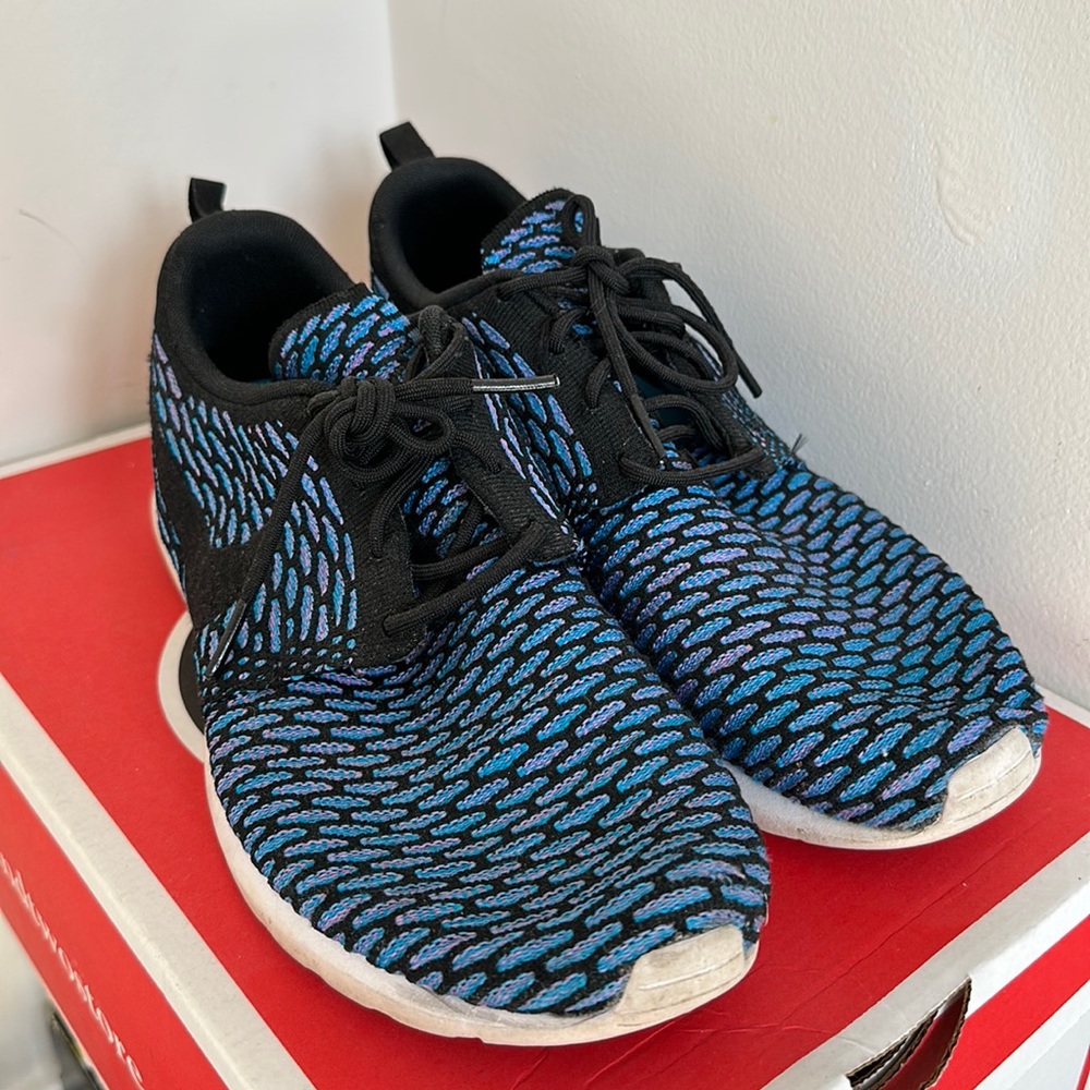 Nike Roshe Run Men’s size 10